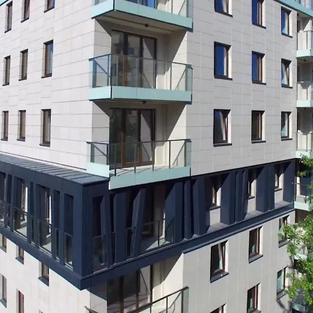 Orlowicza Modern Powisle Apartment Warsaw