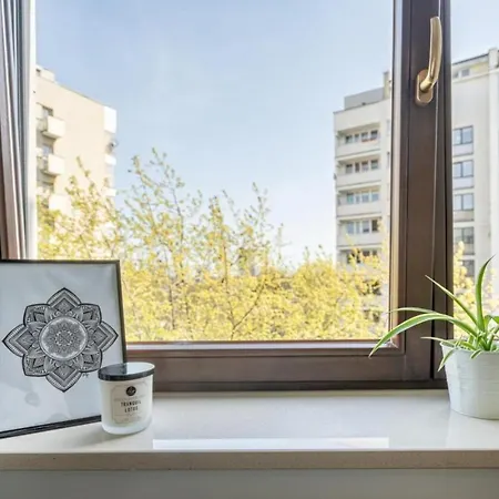 Orlowicza Modern Powisle Daire Varşova