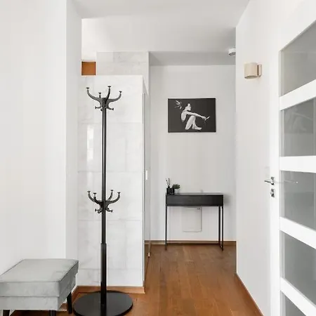 Orlowicza Modern Powisle Apartment
